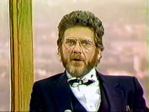 WELL KNOWN ACTOR ROBERT FOXWORTH, MARRIED TO ELIZABETH MONTGOMERY