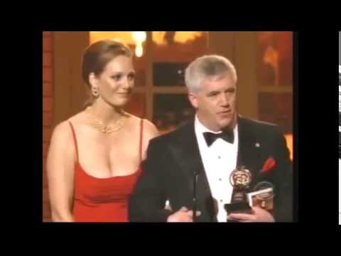 Gregory Jbara wins 2009 Tony Award for Best Featured Actor in a Musical