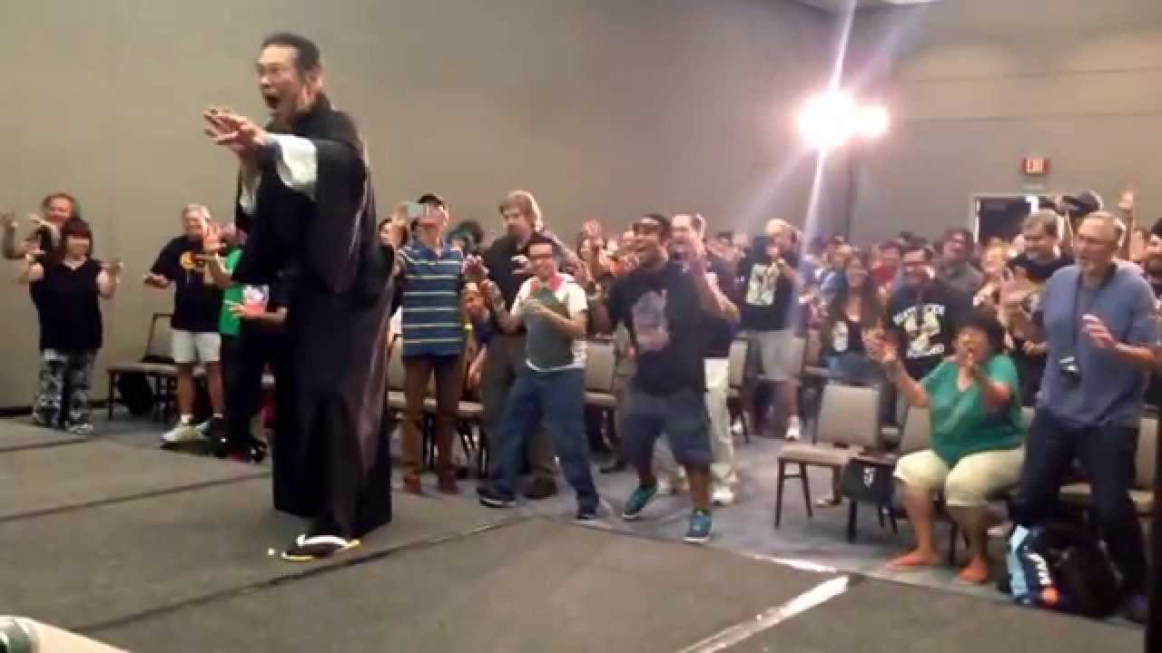 Kenpachiro Satsuma teaches Monsterpalooza audience how to be Godzilla!