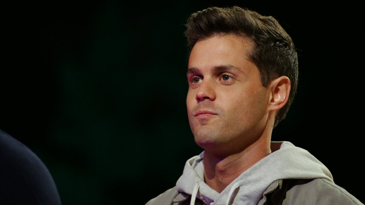 Guess Off: Hugo Chooses Chris - Claim to Fame