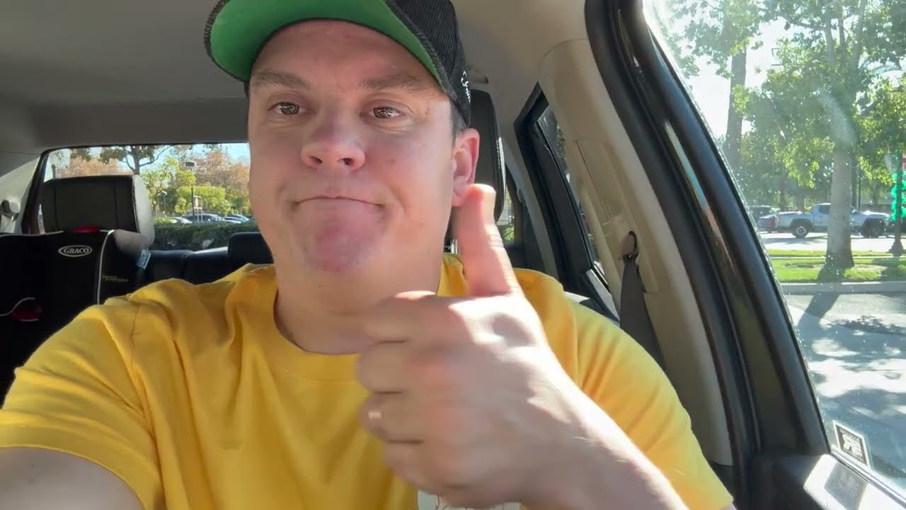 Doing Things Alone - Christmas Lights Viewing - Vlogmas 2024 Day 8