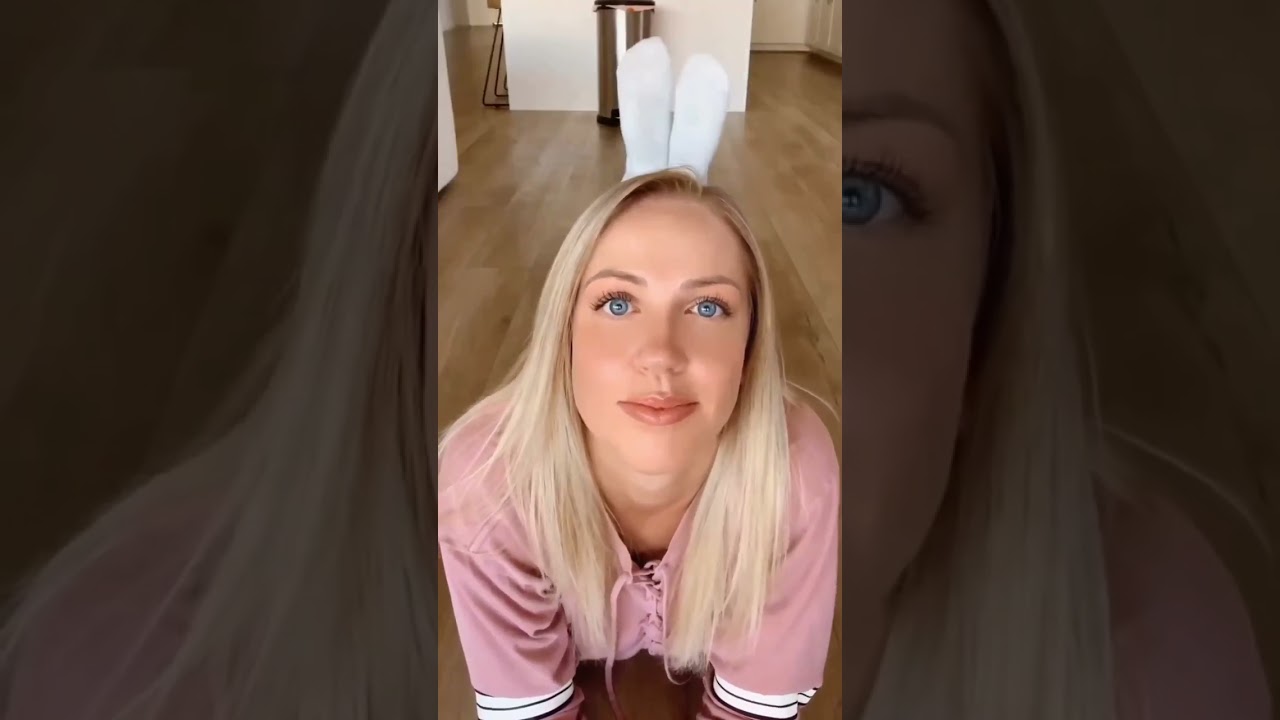 🥵 Big Boobs Bouncing 👙 #bigboobs #nude #boobs #bigbooty #shorts