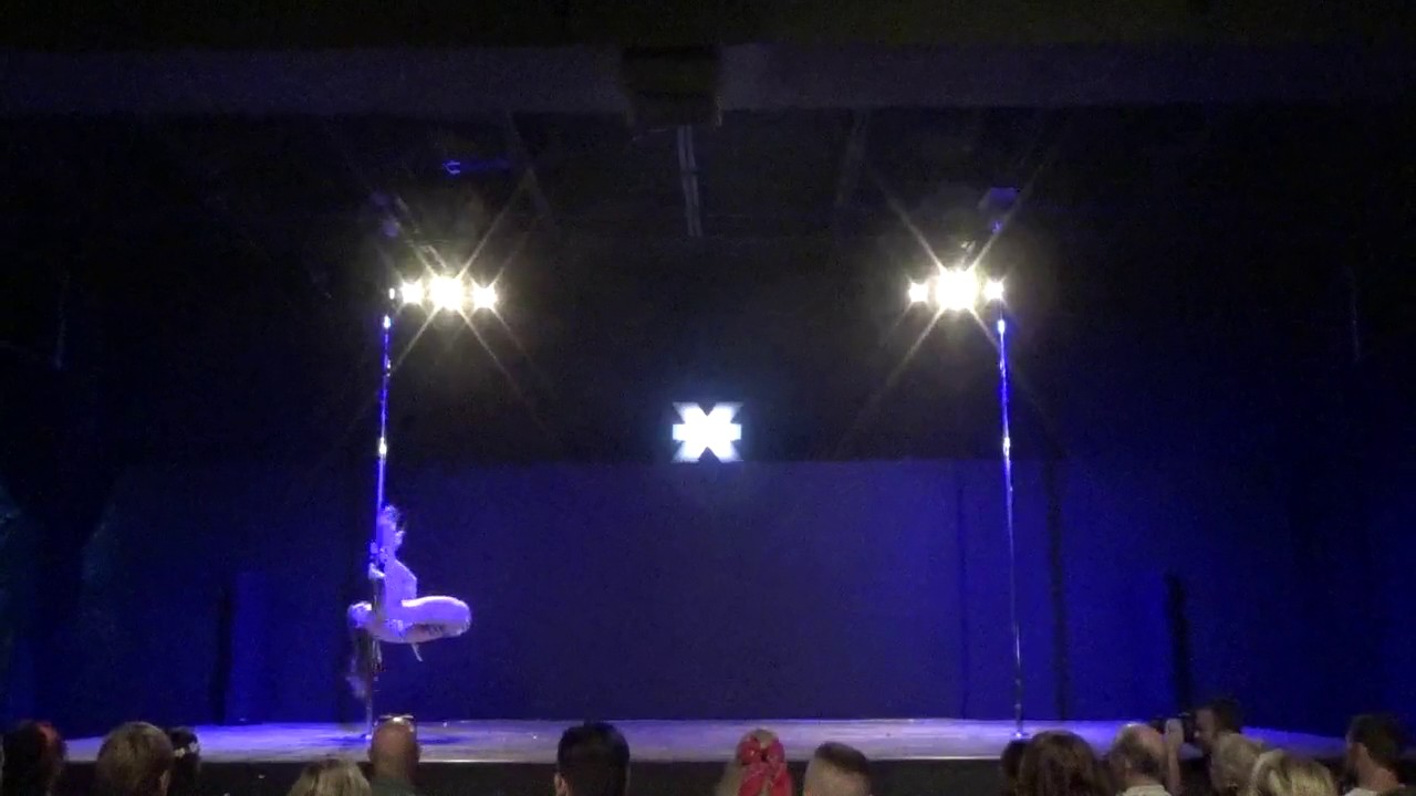 Sarah Jade Performs at Bad to the Chrome 2017