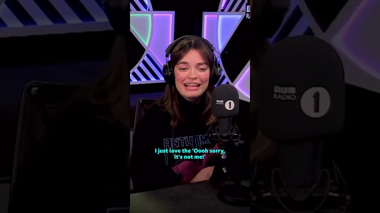 Emma Mackey ❤️ remembering the time margot robbie got mistaken for you 😭 - @bbcradio1