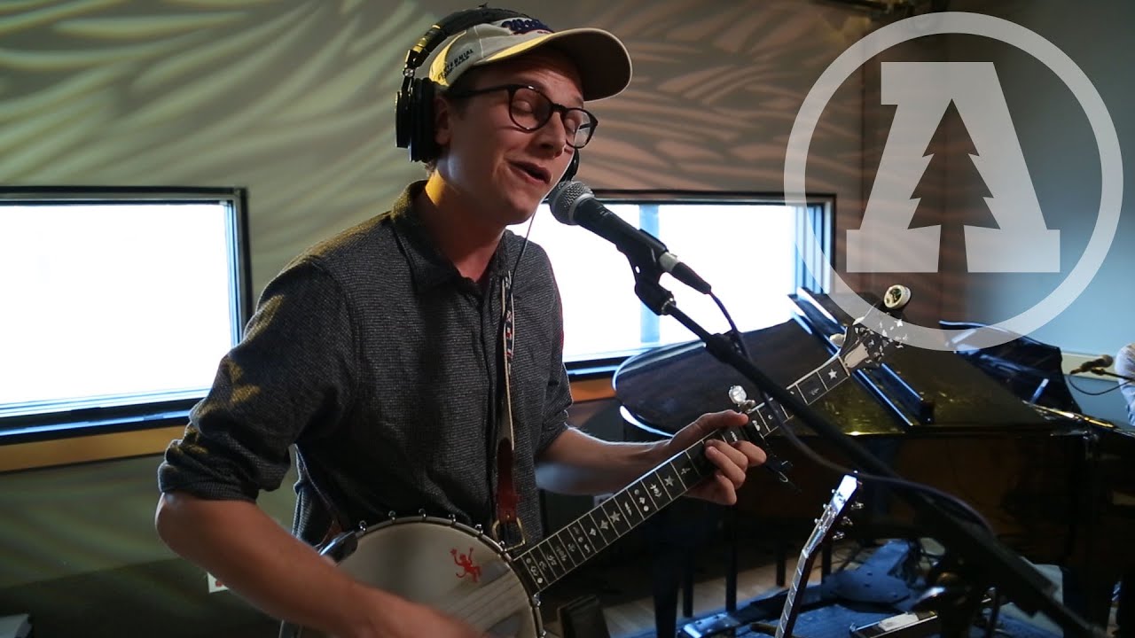 Morningsiders - Lucianne | Audiotree Live