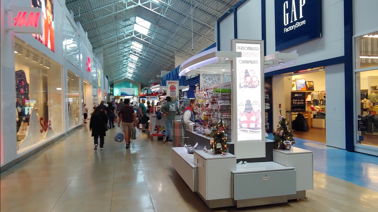 4K Dolphin Mall , Walking Tour , Miami FL 2023