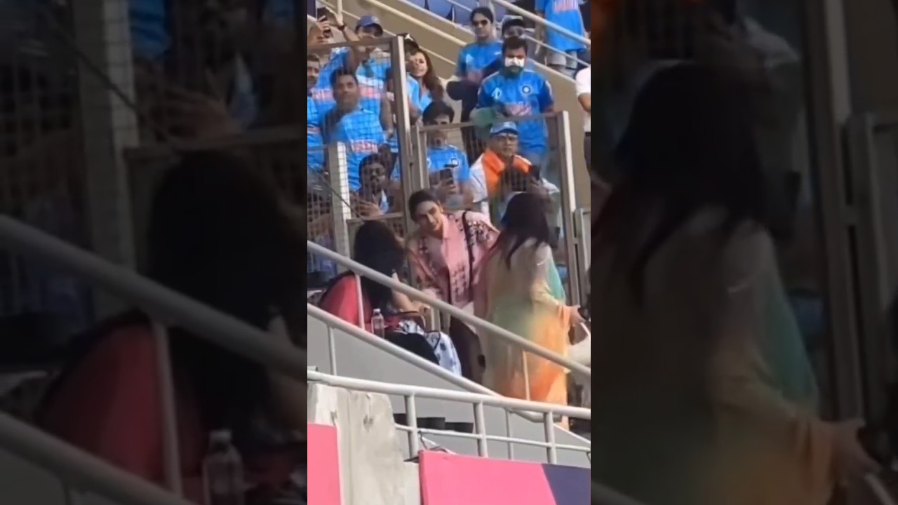 Athiya Shetty almost FALLS while meeting Anushka Sharma during India vs Australia World Cup Final 😰