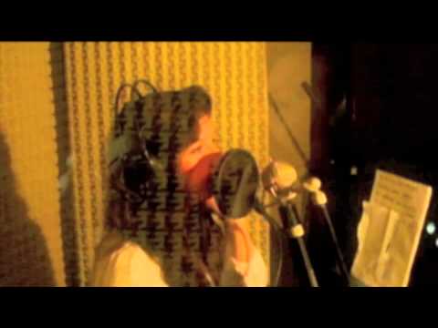 Claudia Haro Feat. La Wira - Llegó el momento