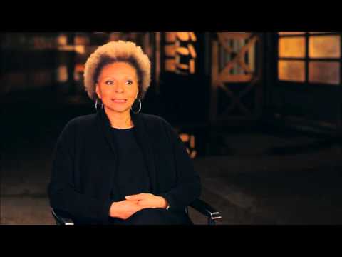 Deadpool: Leslie Uggams "Blind Al" Behind the Scenes Movie Interview | ScreenSlam