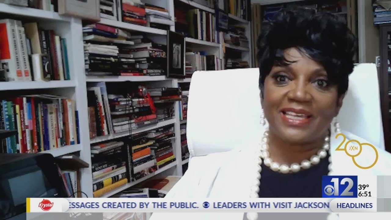 Anna Maria Horsford joins the show!
