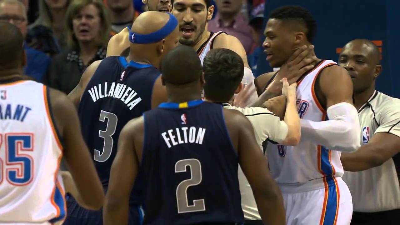 Charlie Villanueva & Russell Westbrook Fight! - NBA Jan 13, 2016