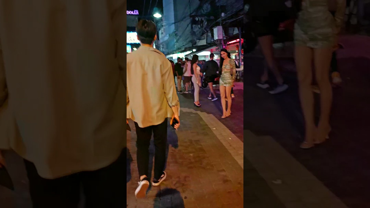 pattaya street walk call girl at night #callgirl #bangkok #pattaya #thailand #pattayastreet #youtube