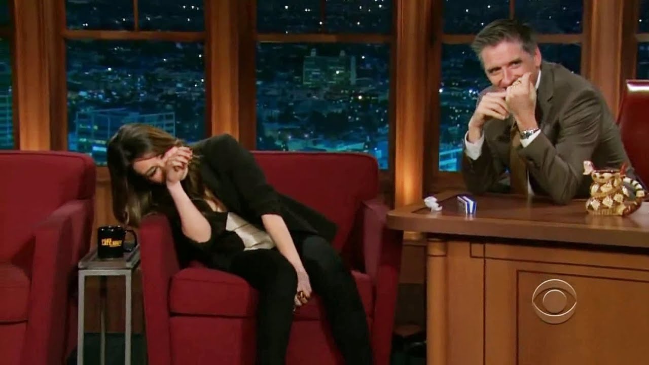 Mila Kunis Bombarded by Craig Ferguson's Double Entendres! [HD]