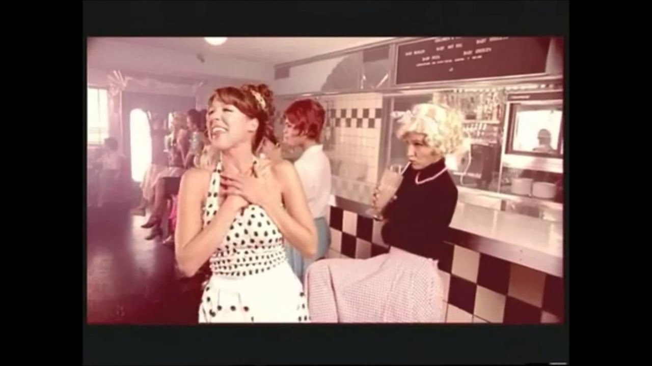 Floricienta - Flores Amarillas (Official Video)