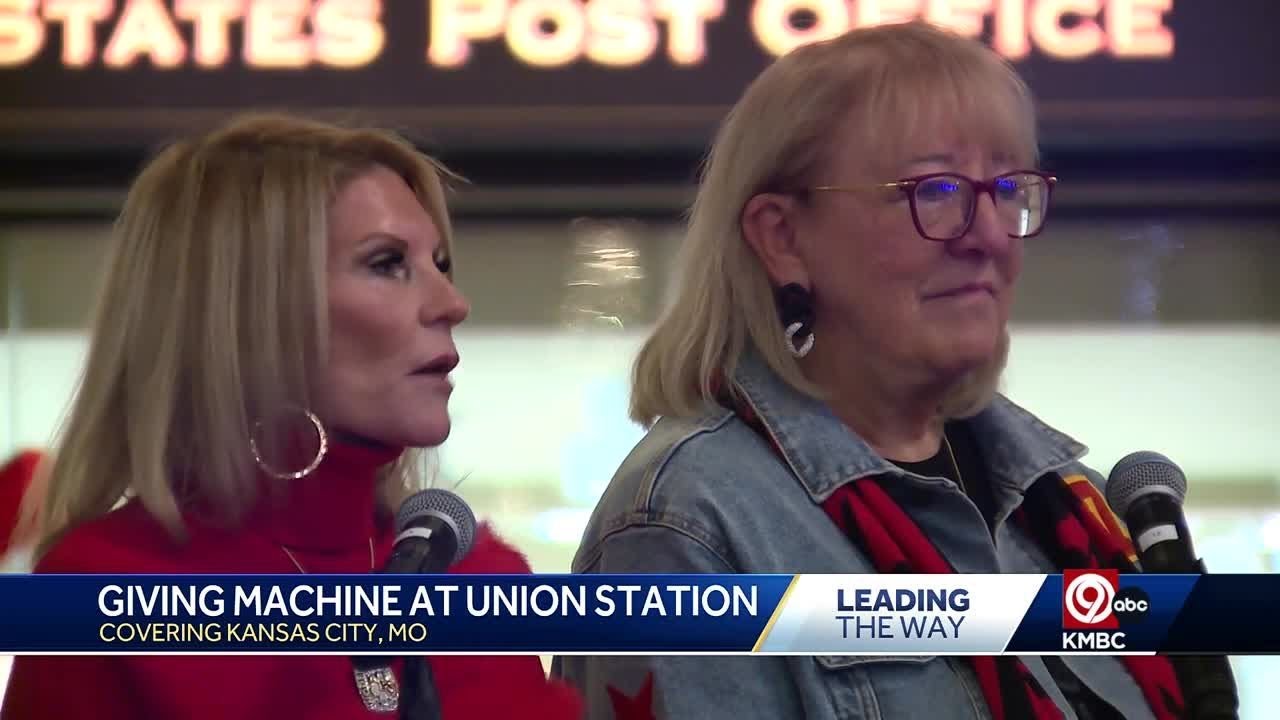 Donna Kelce, Tammy Reid unwrap Giving Machine at Union Station in Kansas City