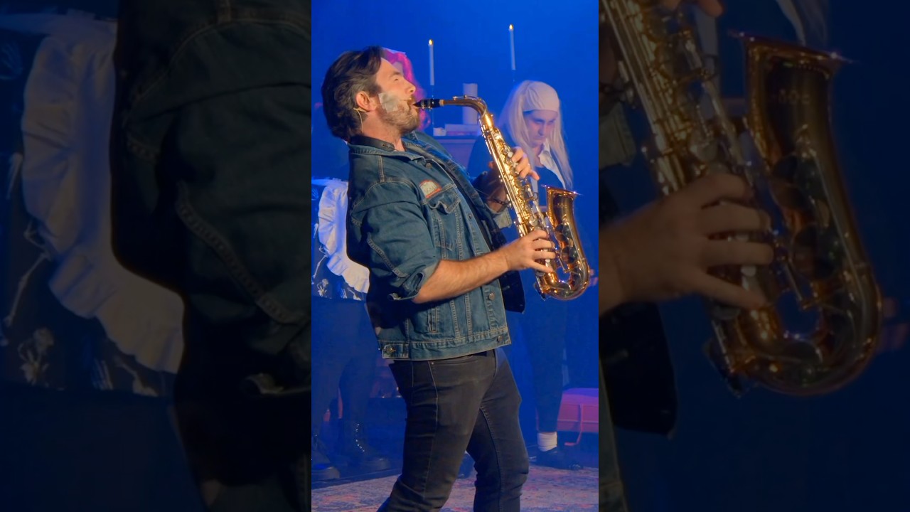 Gabe Greenspan plays the sax for the first time in 15 years 🎷🕺 #rockyhorror a@gabespan